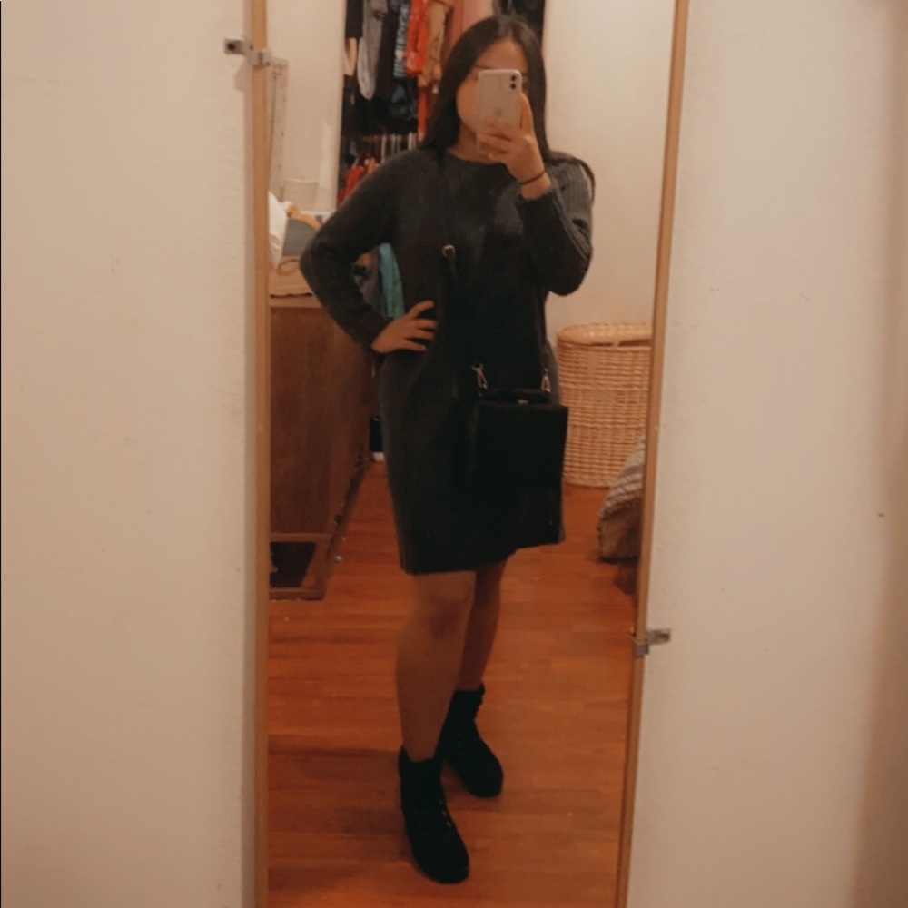 Gray knitted dress